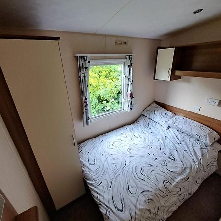 Caravan Waxholme Esterno foto