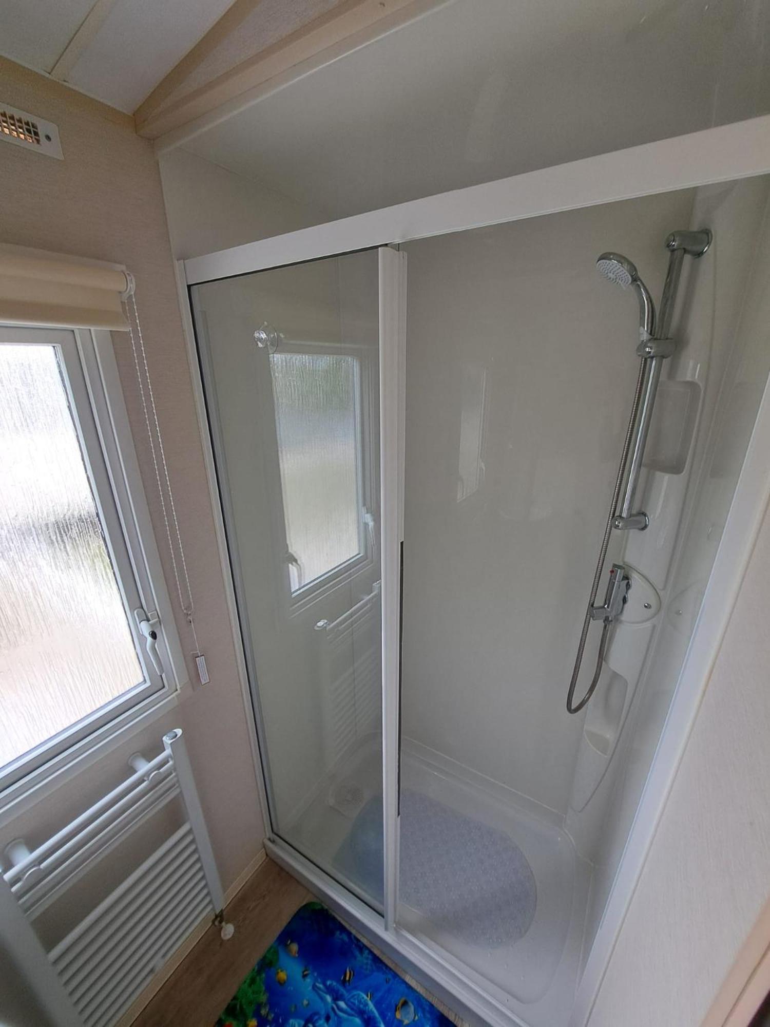 Caravan Waxholme Esterno foto